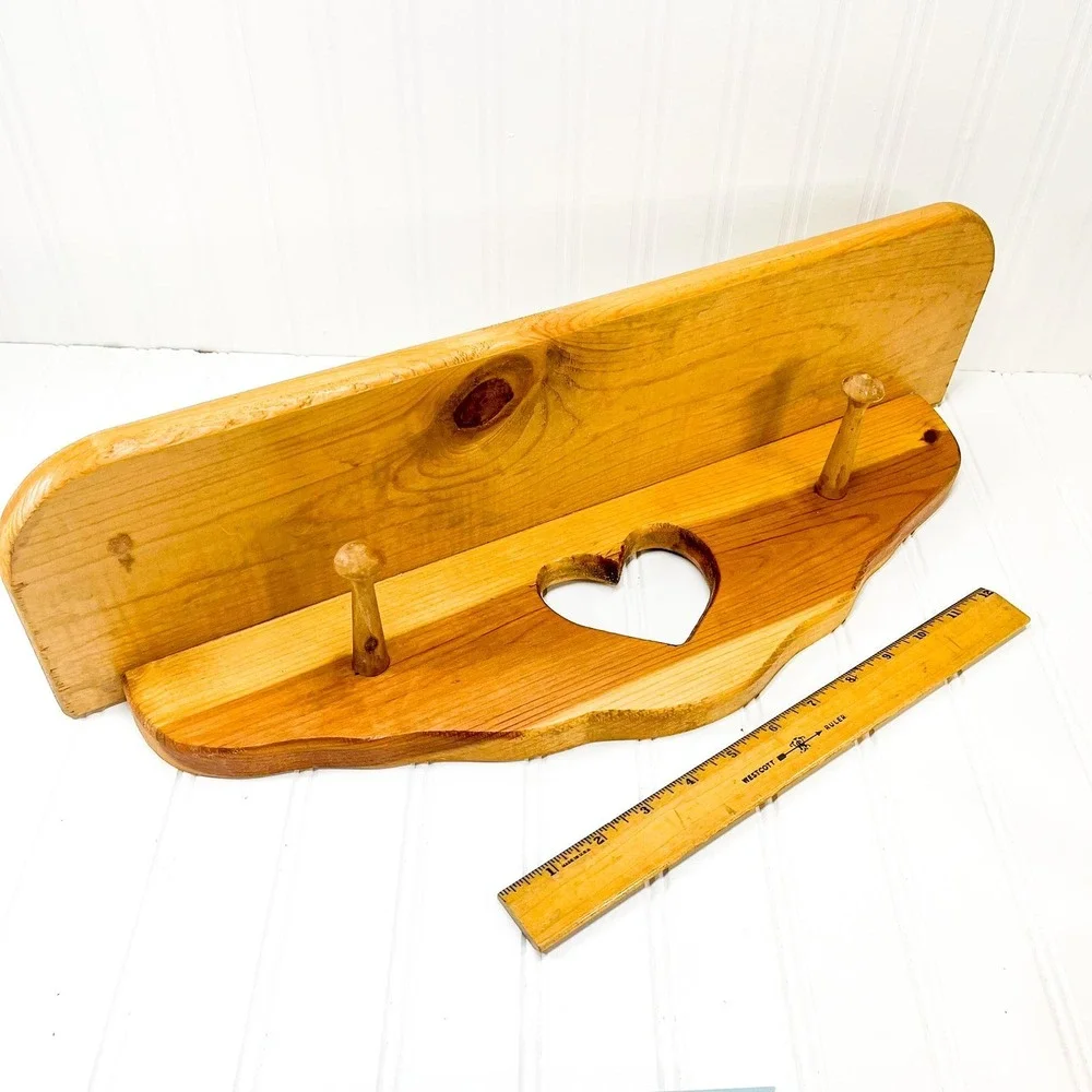 Country Wooden Heart Curio Shelf - Vintage‎ Farmhouse Decor